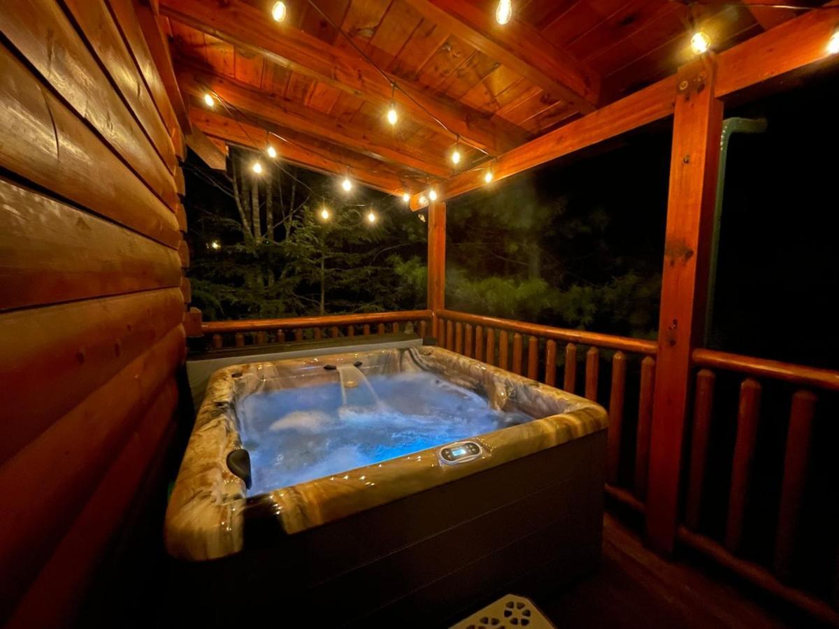 Elegant & Cozy Cabin Near Pigeon Forge 塞维尔维尔 外观 照片