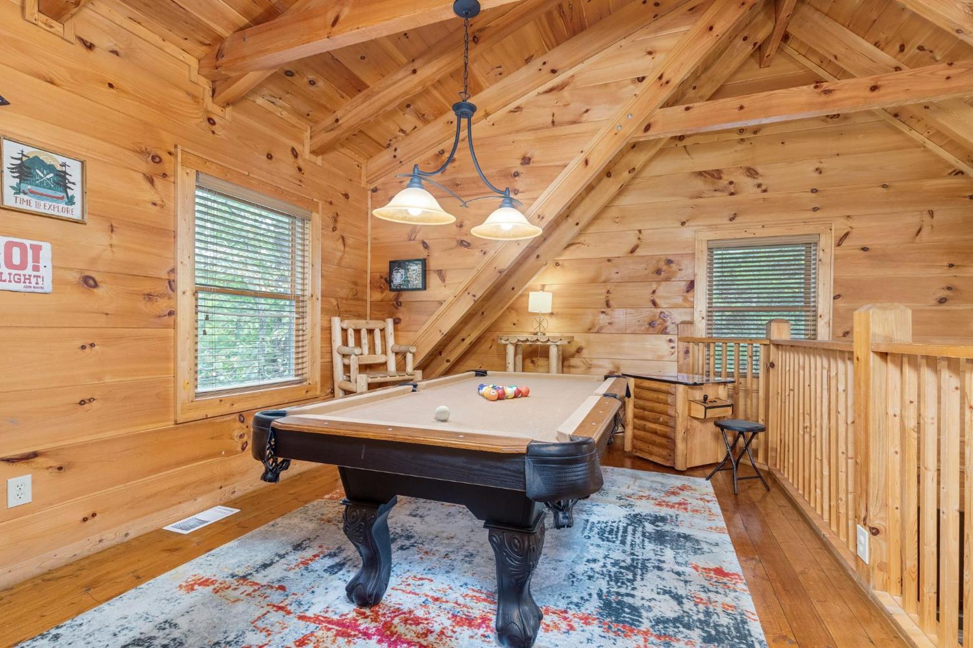 Elegant & Cozy Cabin Near Pigeon Forge 塞维尔维尔 外观 照片