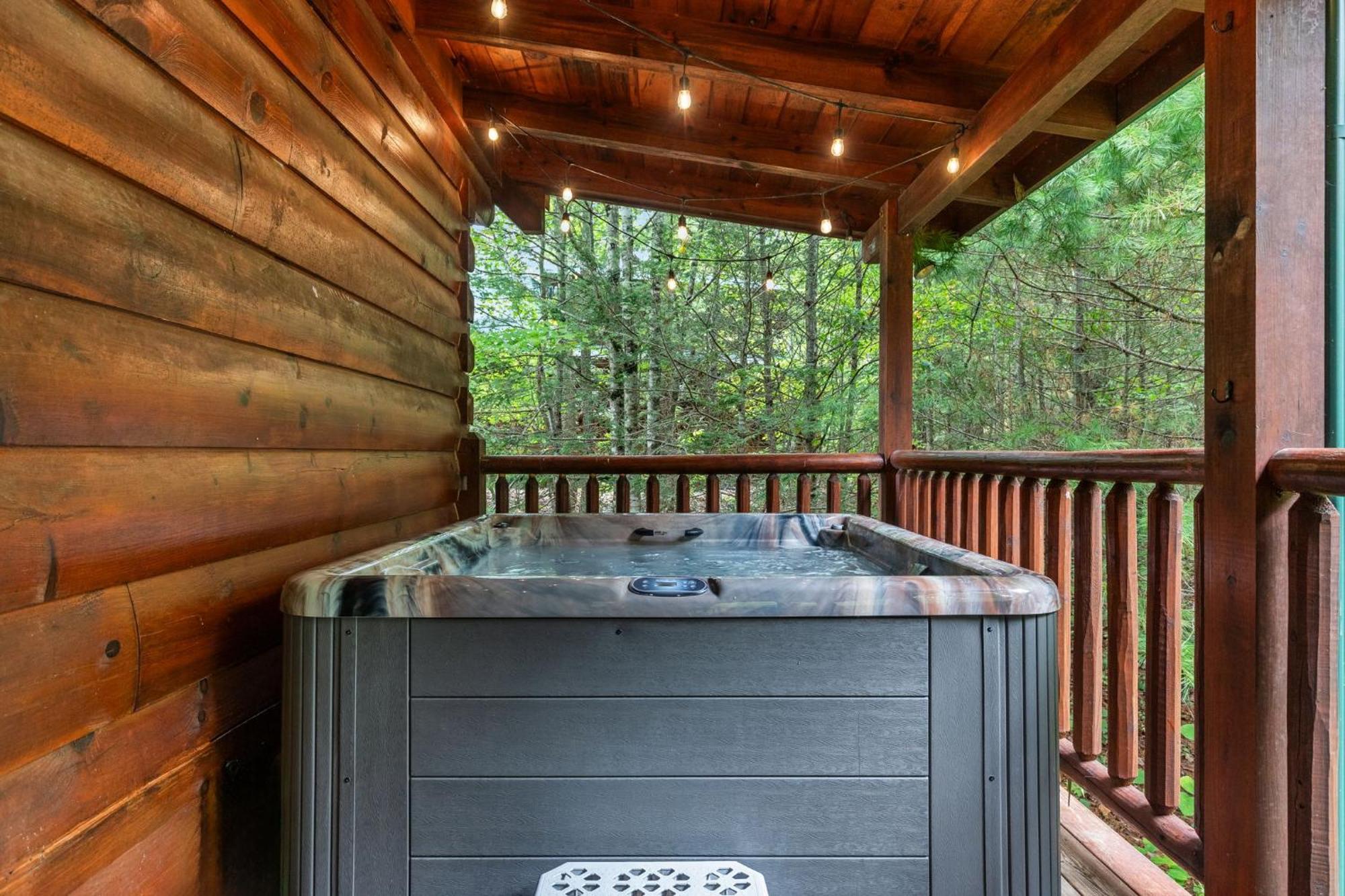 Elegant & Cozy Cabin Near Pigeon Forge 塞维尔维尔 外观 照片
