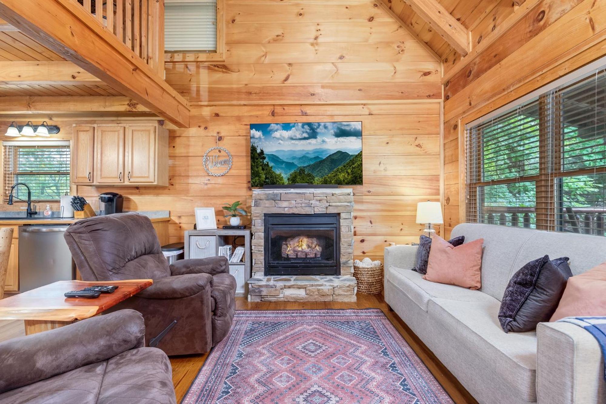 Elegant & Cozy Cabin Near Pigeon Forge 塞维尔维尔 外观 照片