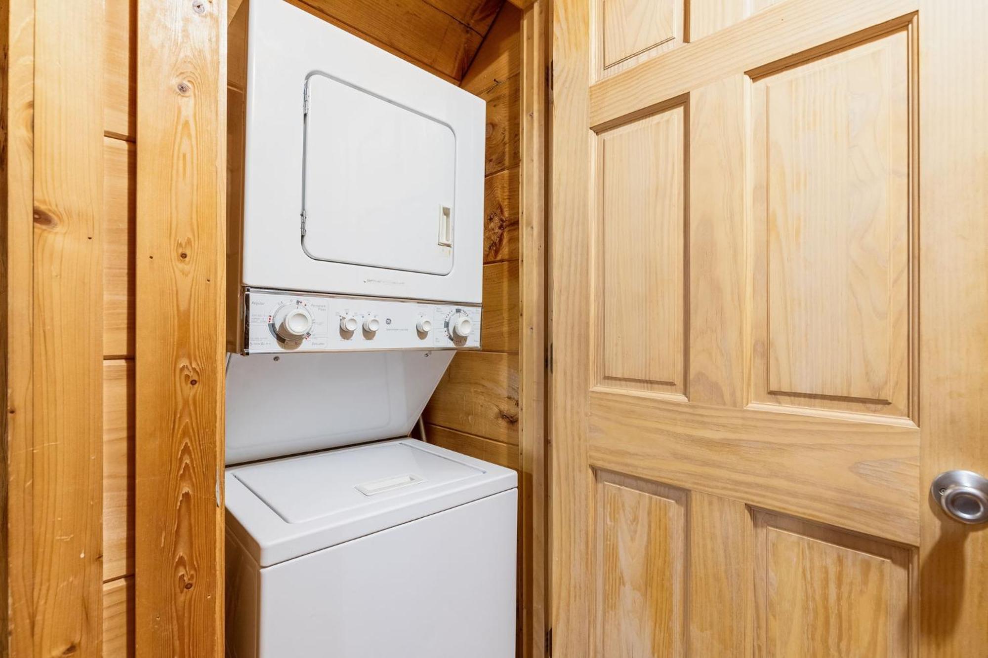 Elegant & Cozy Cabin Near Pigeon Forge 塞维尔维尔 外观 照片