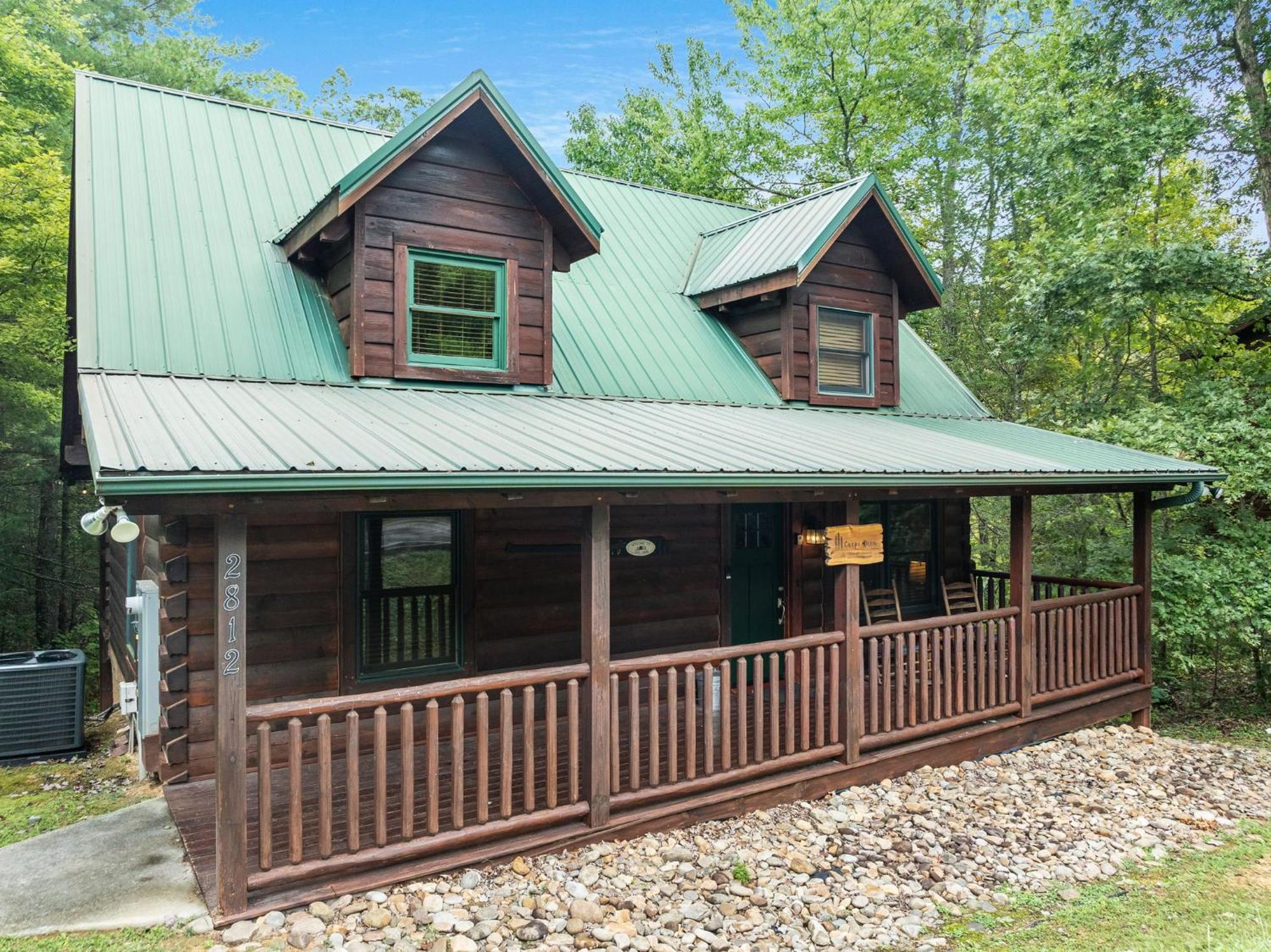 Elegant & Cozy Cabin Near Pigeon Forge 塞维尔维尔 外观 照片